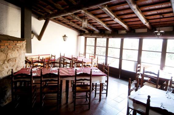 L'Argolla Hotel-Pizzeria Santa Coloma De Farners Exterior foto